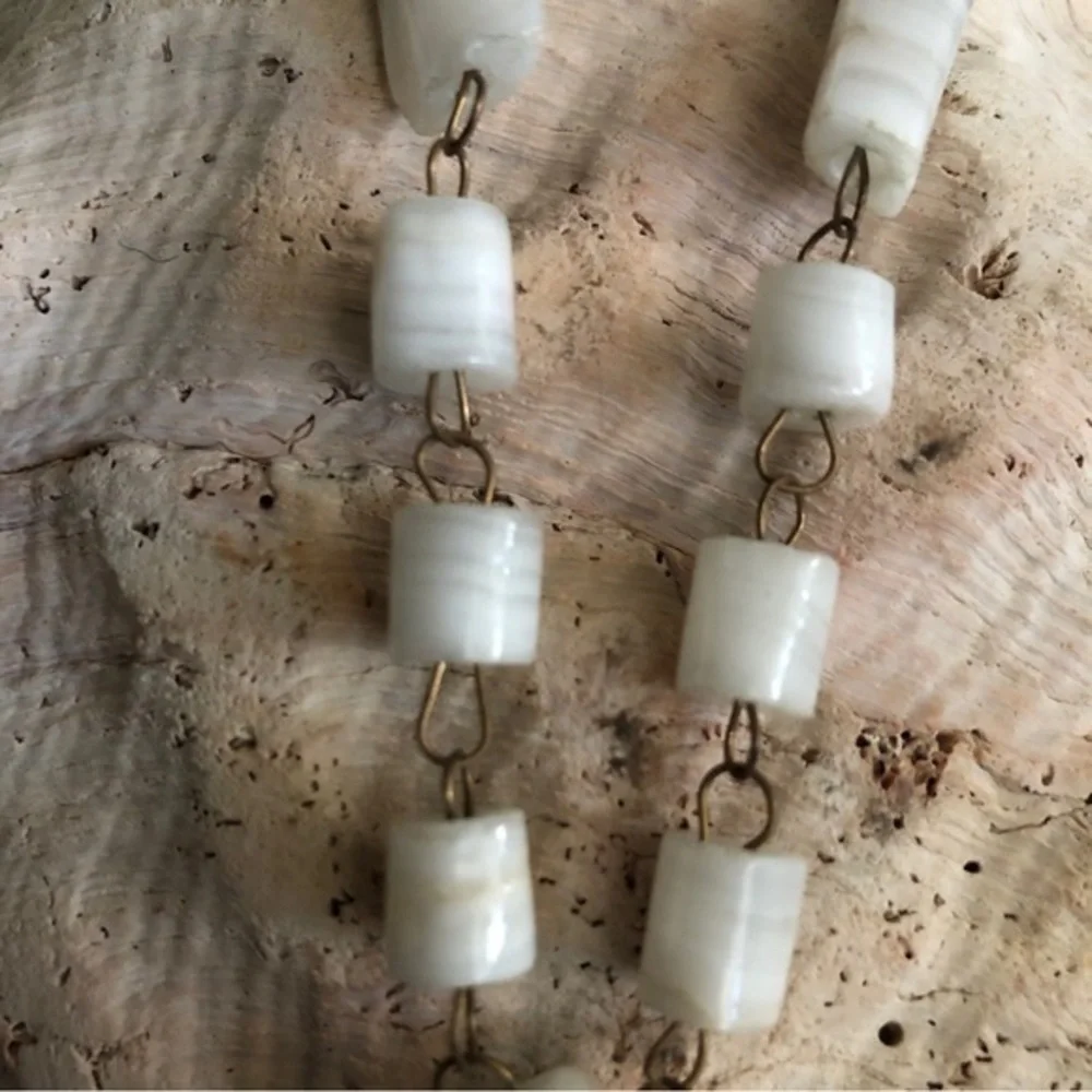 Hand carved‎ stone white quartz Mexico necklace